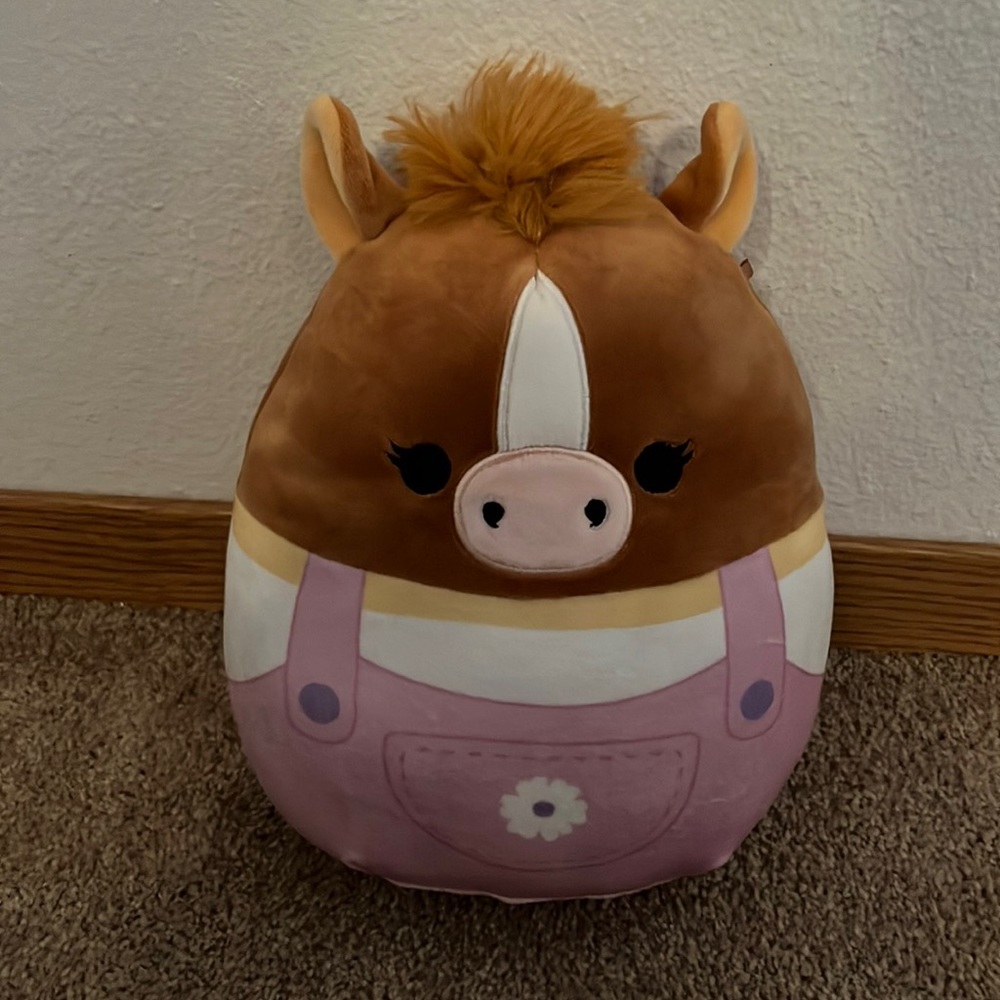 Horse squishmallow